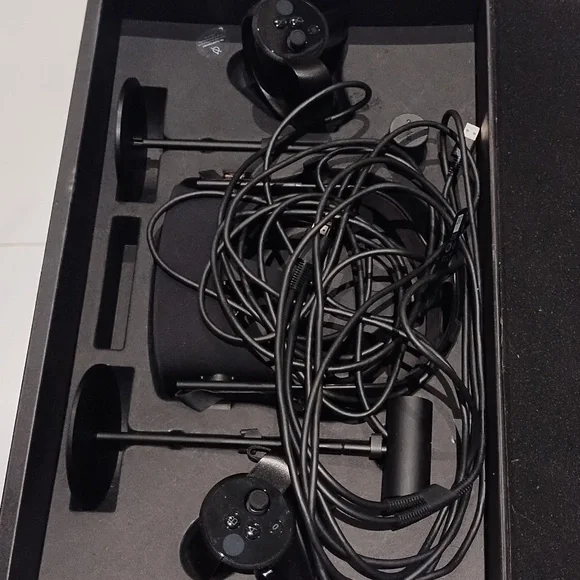 Oculus - Picture 5 of 5